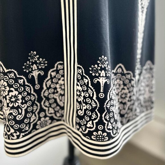 Joseph Ribkoff Black & White Medallion Print Graphic Stretch Jersey Dress – US S - Picture 13 of 14